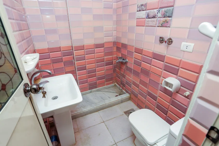 شقة للبيع 120 م فيكتوريا ( متفرع من ش الجلاء )