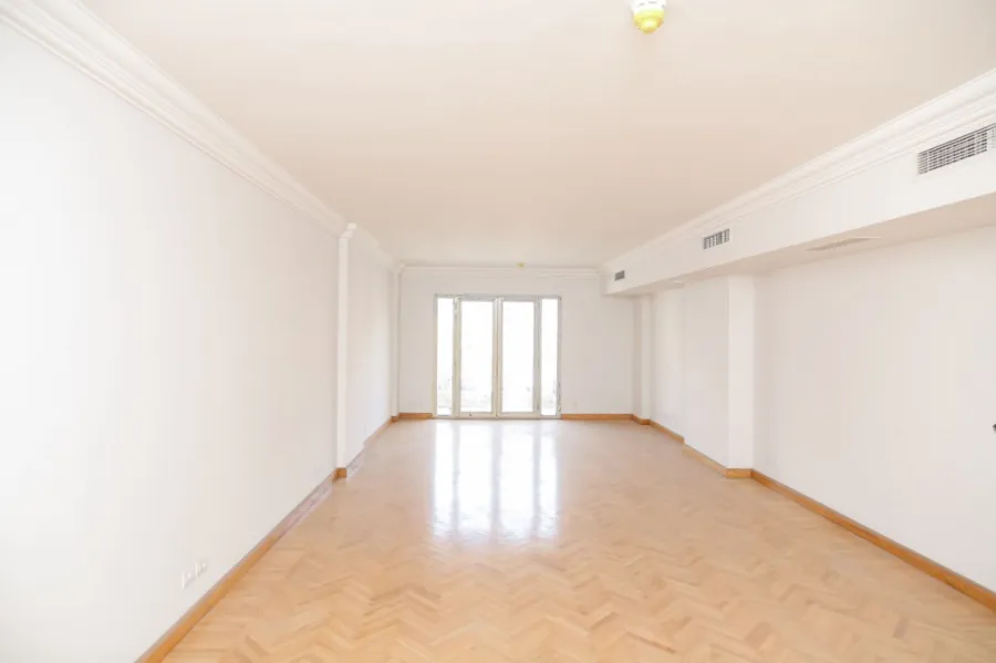 شقة للبيع 235م سموحة (أبراج اللوتس - ش فوزي معاذ الرئيسي)