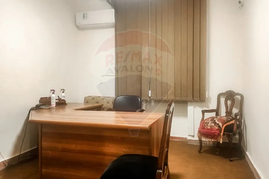 شقة للبيع 80 م كامب شيزار (تاني نمره من شارع بور سعيد)