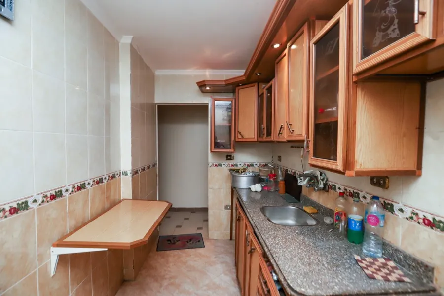 شقة للبيع 175م سيدي بشر (متفرع من العيسوى)