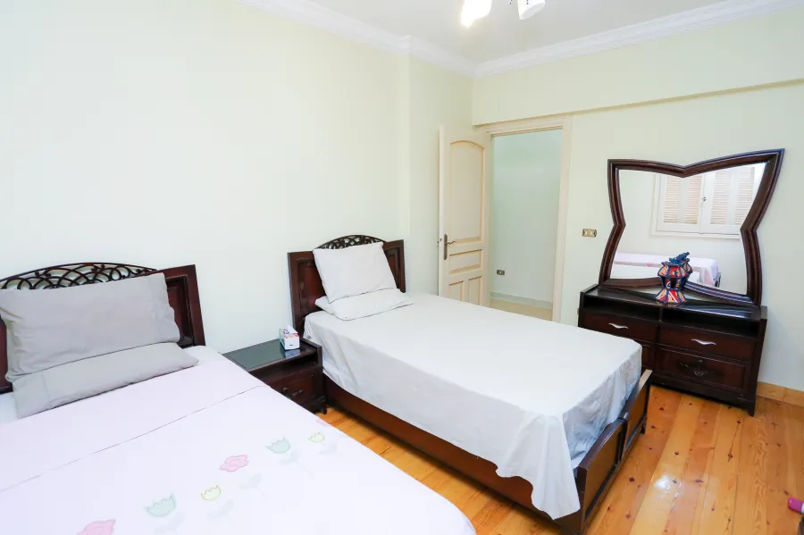 Apartment for sale 220 m louran (kirosies compound)