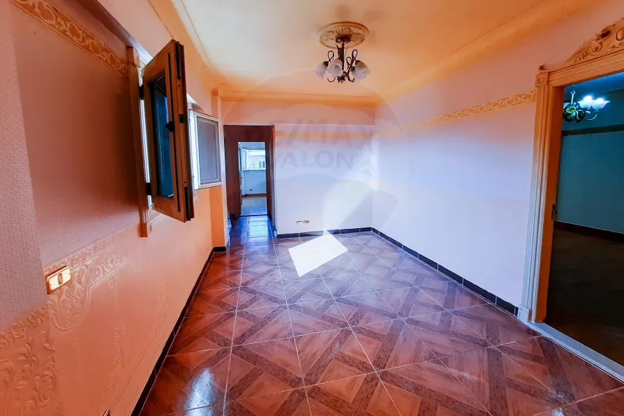 Apartment For Sale 250 m Elebrahmya (Abo Qer Main St.)