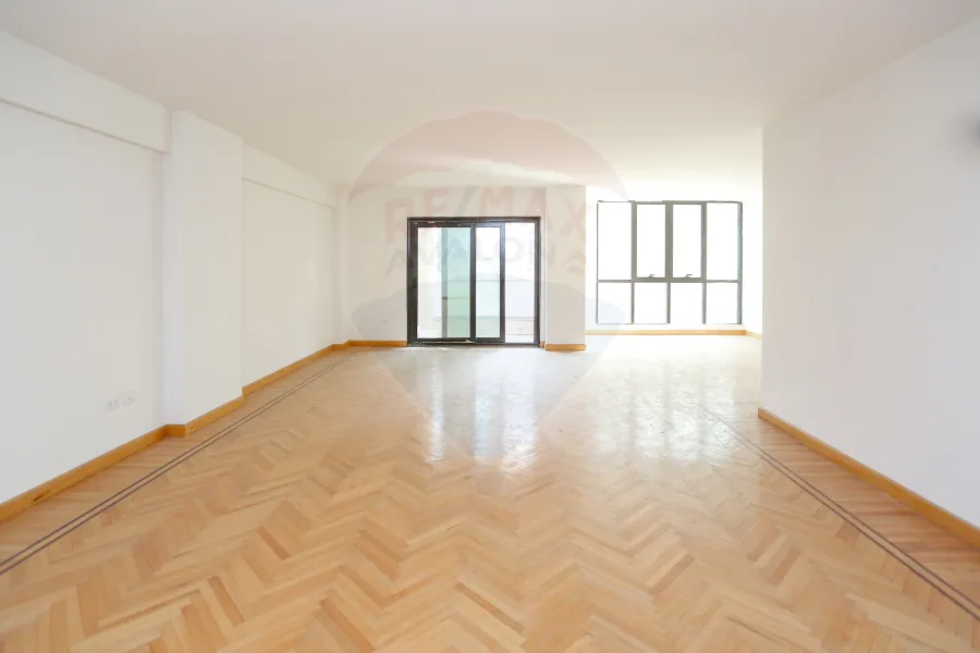 Apartment for rent 228 m Smouha (Fawzy Moaaz st)