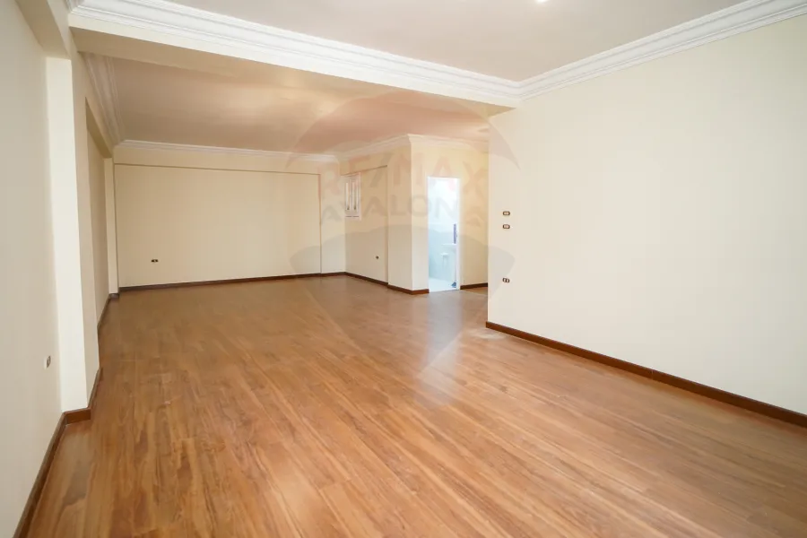 Apartment for sale 175 Sporting (AL-Nayrouz St.)