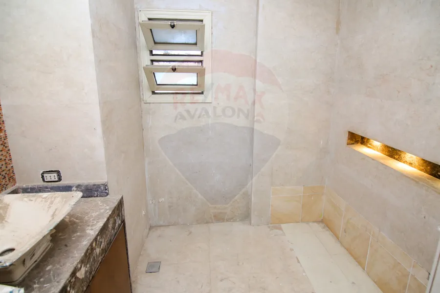 Apartment for sale 333 m Smouha (On the Mahmoudiyah axis -Beside Pharos University)