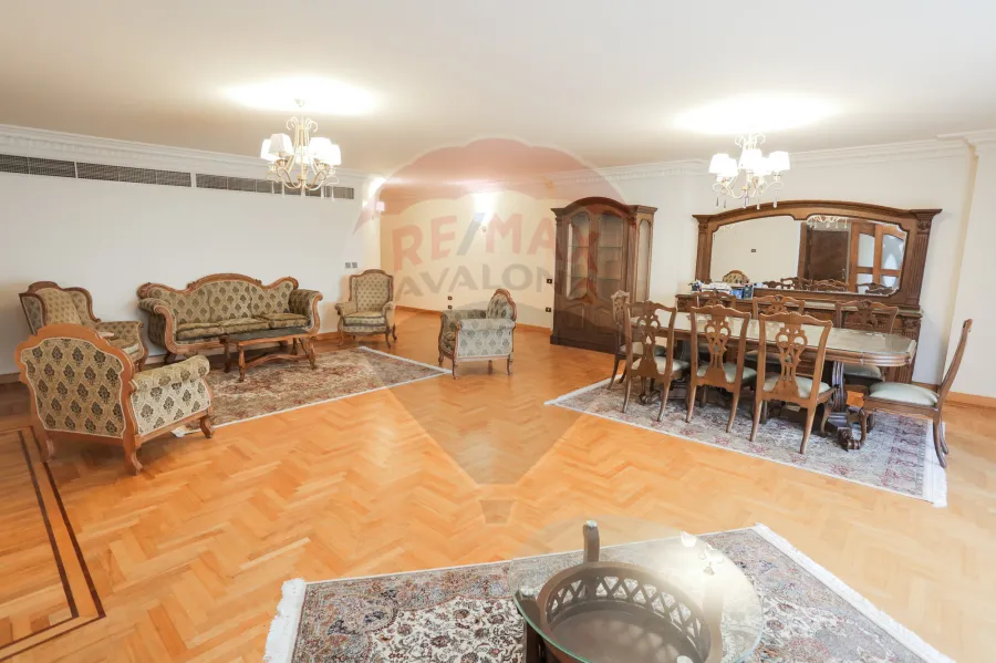 شقة للإيجار المفروش 345 م زيزينيا (أمام قصرالمجوهرات)