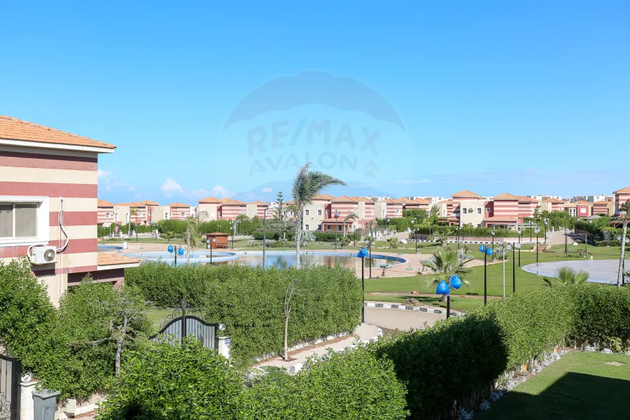 Villa for sale 670 m North Coast (Rozana Village)