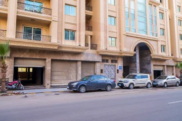 محل للايجار 1,730 م سموحة (ش النقل والهندسة) - للتوكيلات والشركات و البراندات فقط