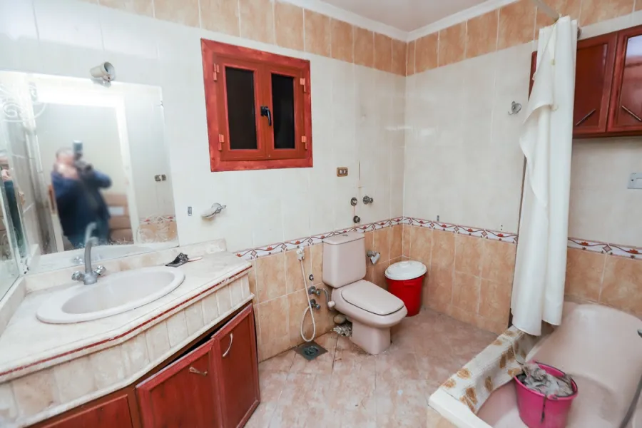 شقة للبيع 175م سيدي بشر (متفرع من العيسوى)