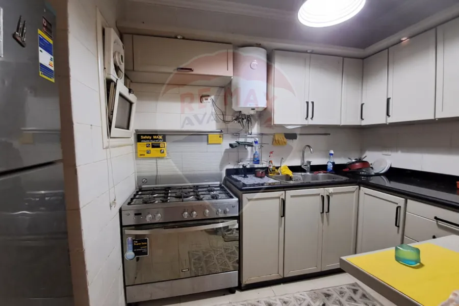 شقة مفروشة للايجار 120 م كليوباترا (ش طه حمدي)