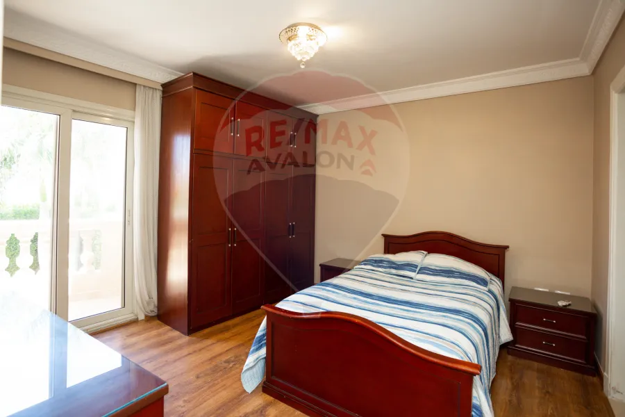 Villa for sale 530 m King mariout (Lakeside Paradise compound)