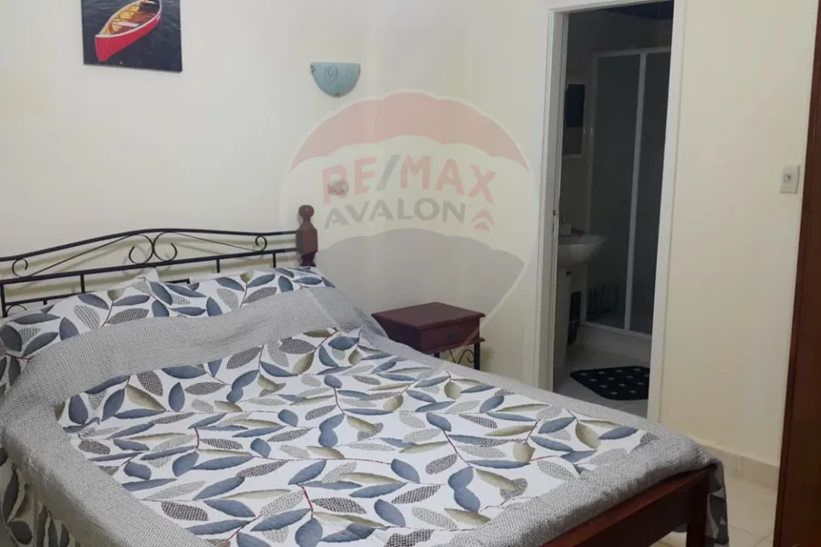 Chalet for sale 75 m + roof 75 m El Alamein (Vista Marina)