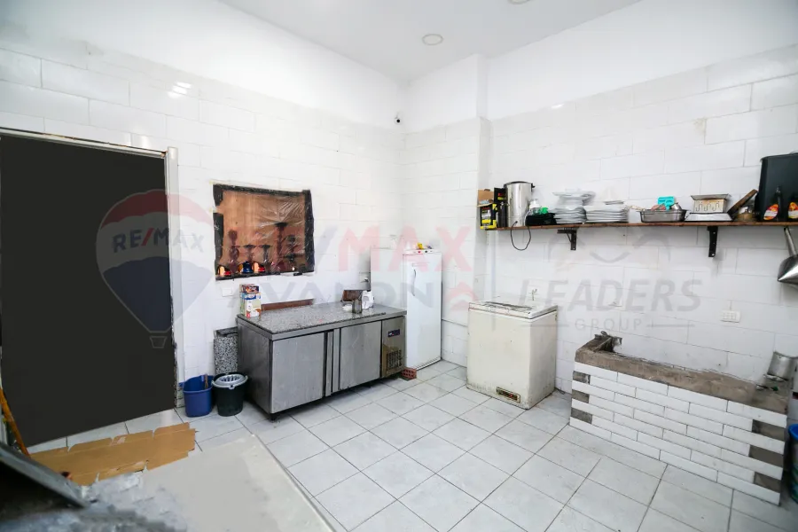 Shop for rent 180 m Camp Caesar (Ahmed Qamha St.)