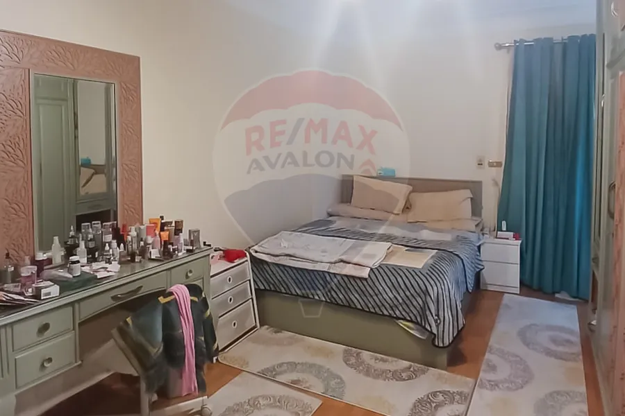 Apartment for rent 250 m Smouha (Kamal El Din Salah St.)