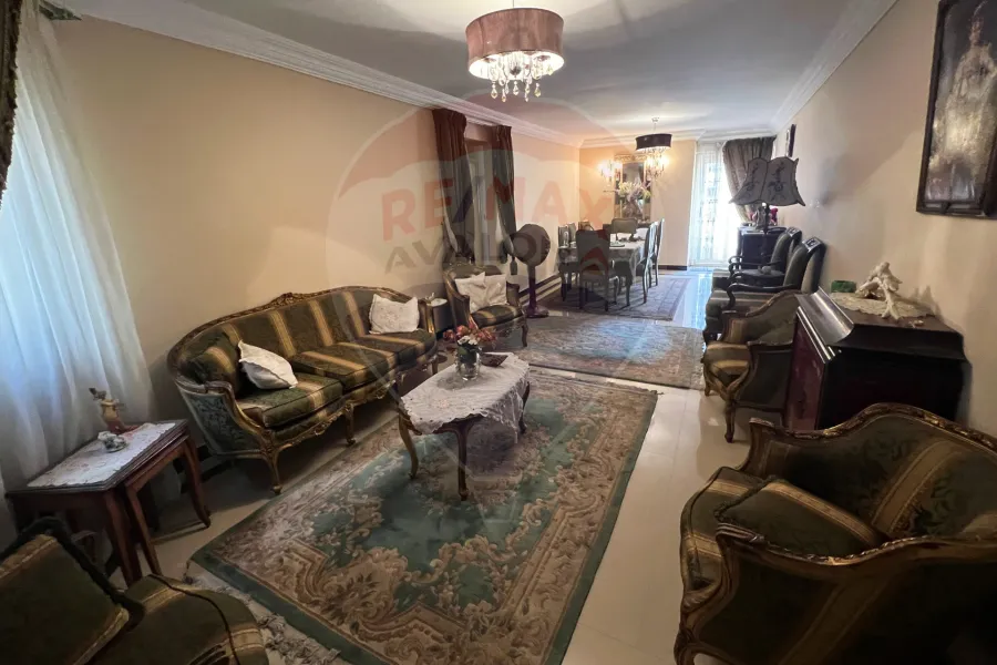 Furnished apartment for rent 180 m Smouha (Albert Al Awal St)