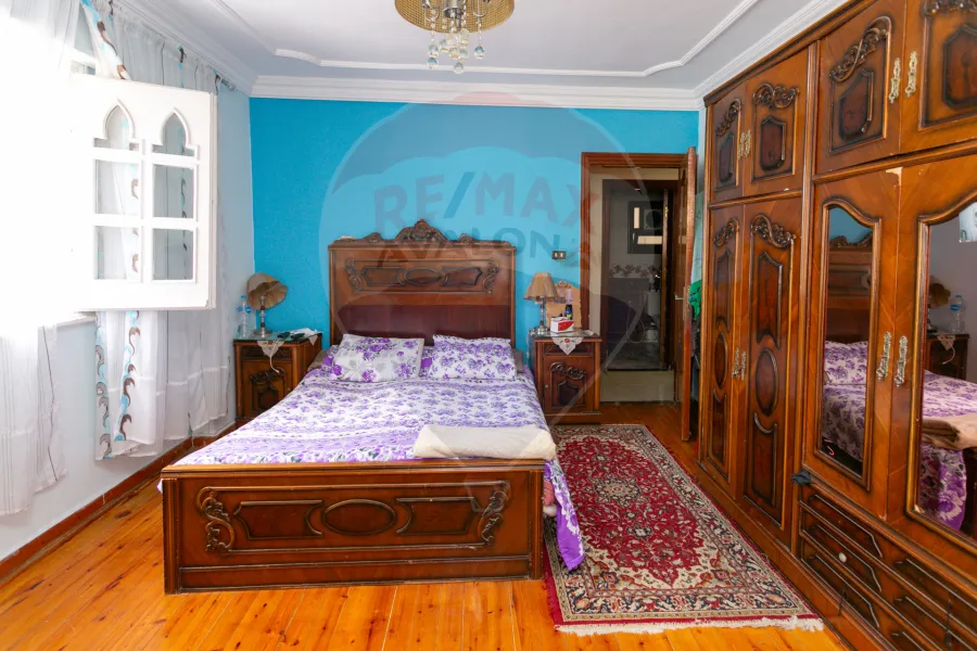 شقة للبيع 155 م كفر عبده (خطوات من ميدان سانت جيني)