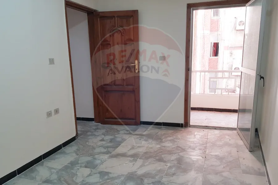 شقة للبيع 135 م ميامي (ش خليل حماده)