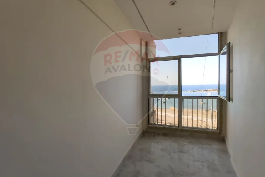 Apartment for sale 150 m Miami (el Gaish road - Bahr directly)