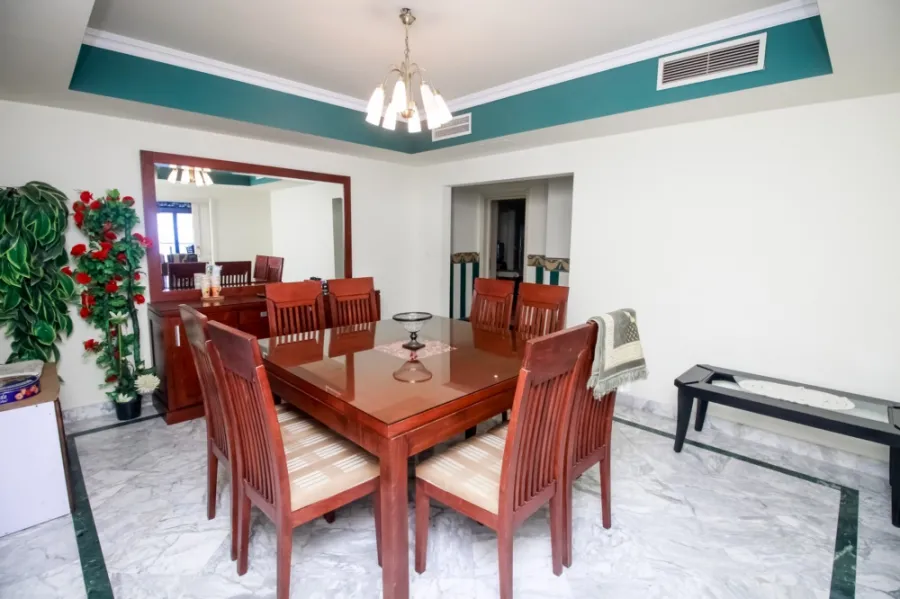 شقة مفروش للبيع 292م فور سيزونز سان ستيفانو