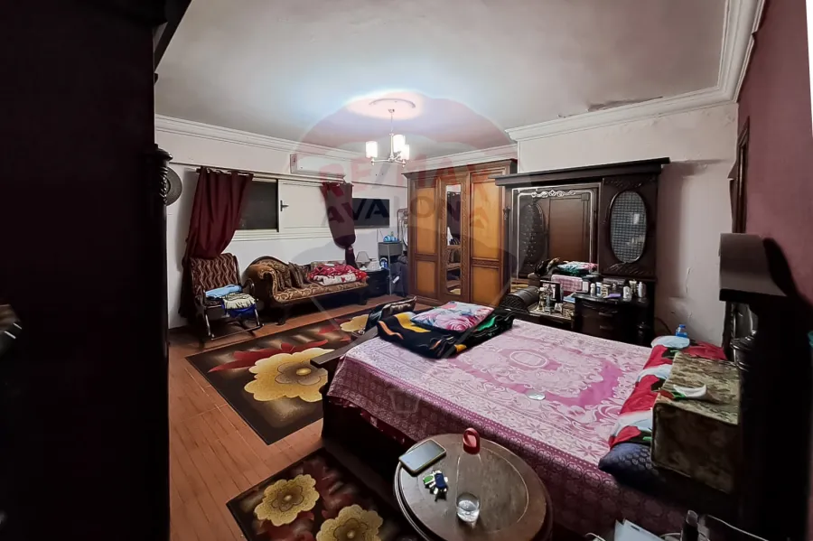 Duplex villa for sale 300 m Saba Basha (steps from Abo Qir st.)