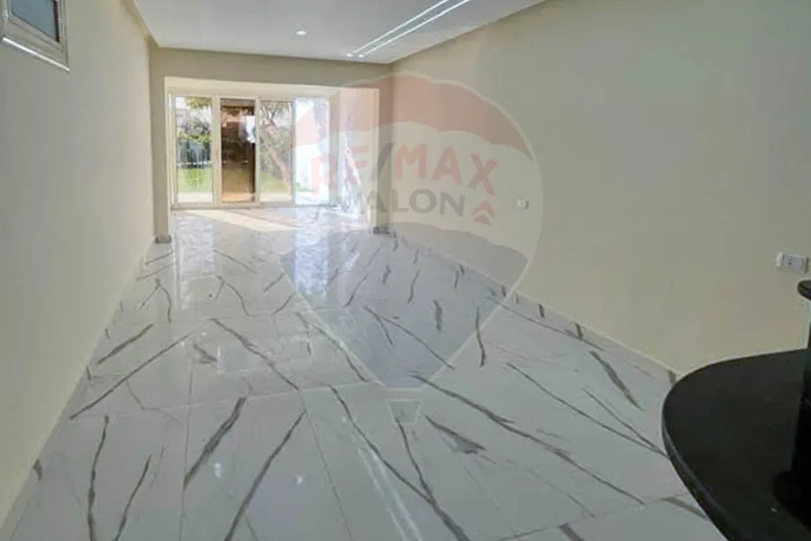 Ground floor chalet with garden For sale  (Carthage) 120 m