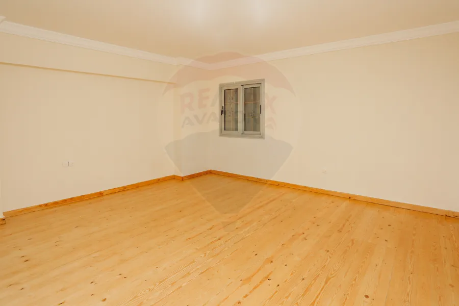 Apartment for sale 215 m Roushdy (Abu Qir St.)