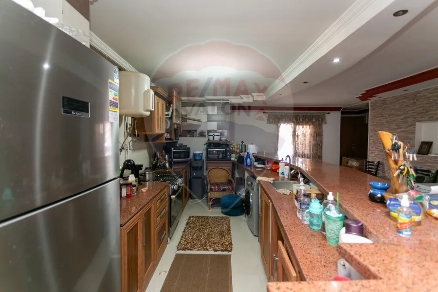 شقة للبيع 500 م سبورتنج (ش اللخمي)