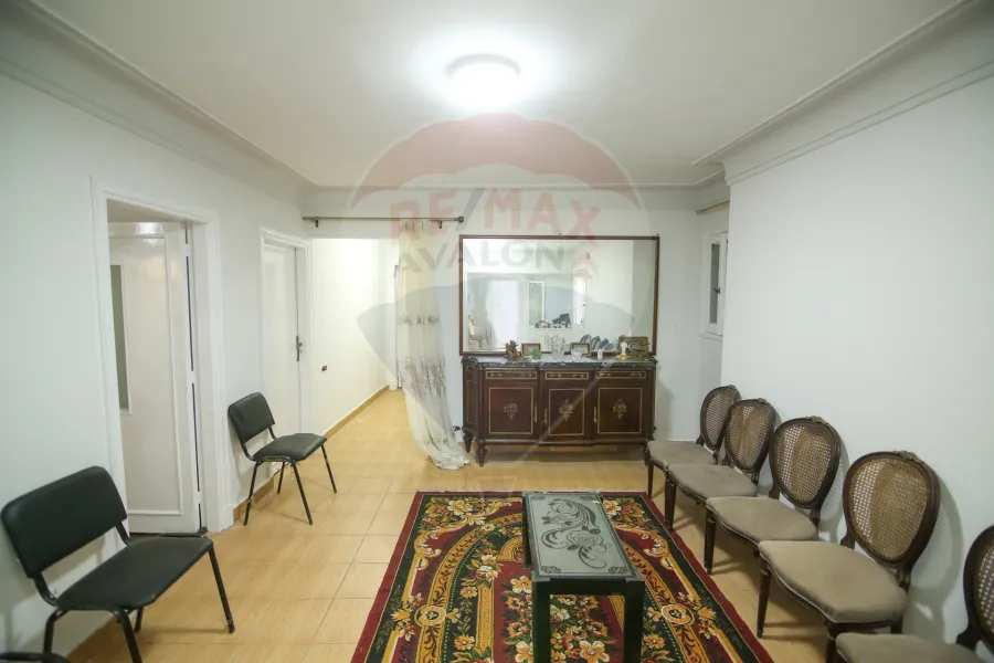 شقة للبيع 165 م كفر عبده (بجوارحديقة اللمبي)