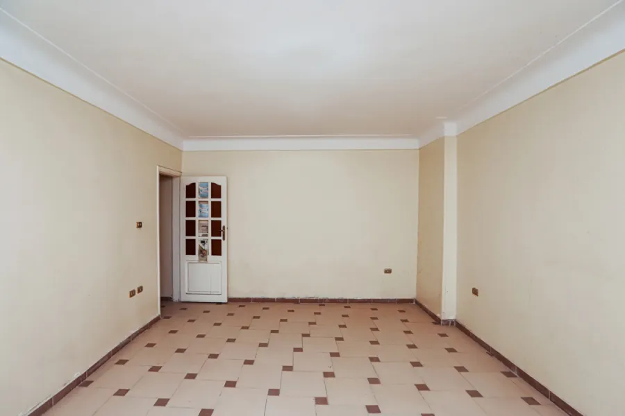 شقة للبيع 175م سيدي بشر (متفرع من العيسوى)