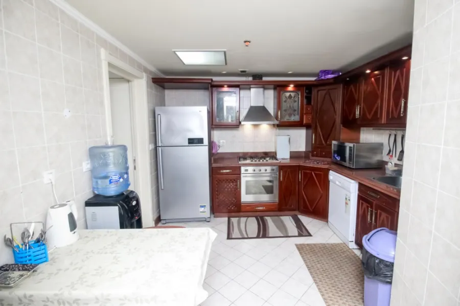 شقة مفروش للبيع 292م فور سيزونز سان ستيفانو