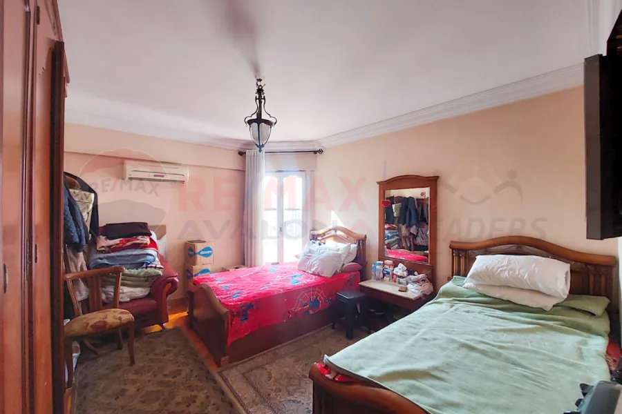 Apartment for rent modern 200 m Louran (Abu Qir Street)