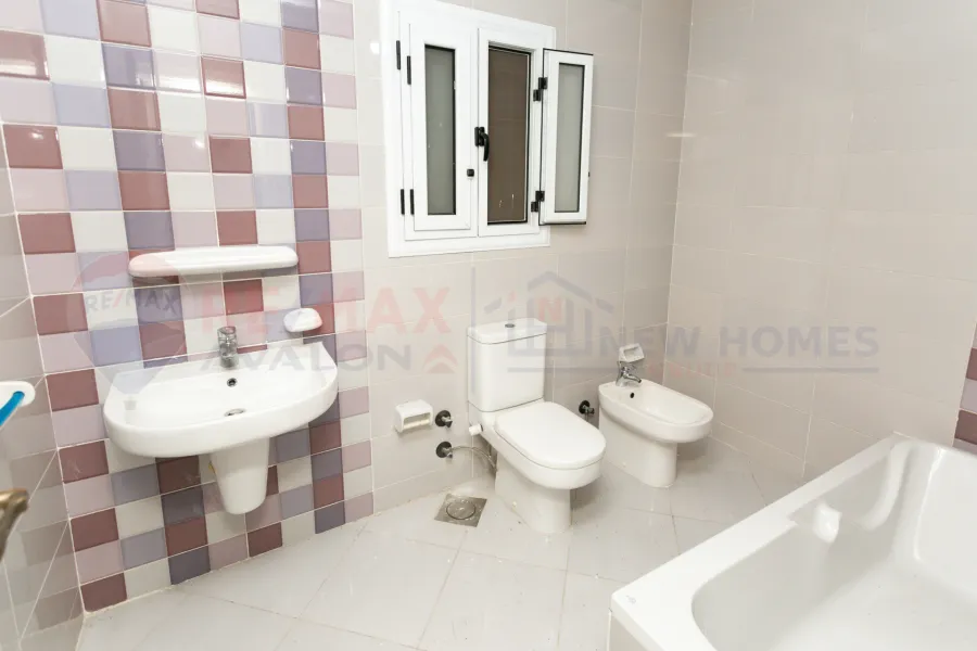 شقة للبيع 320 م  لوران (برج براند - عزيز شنوده)