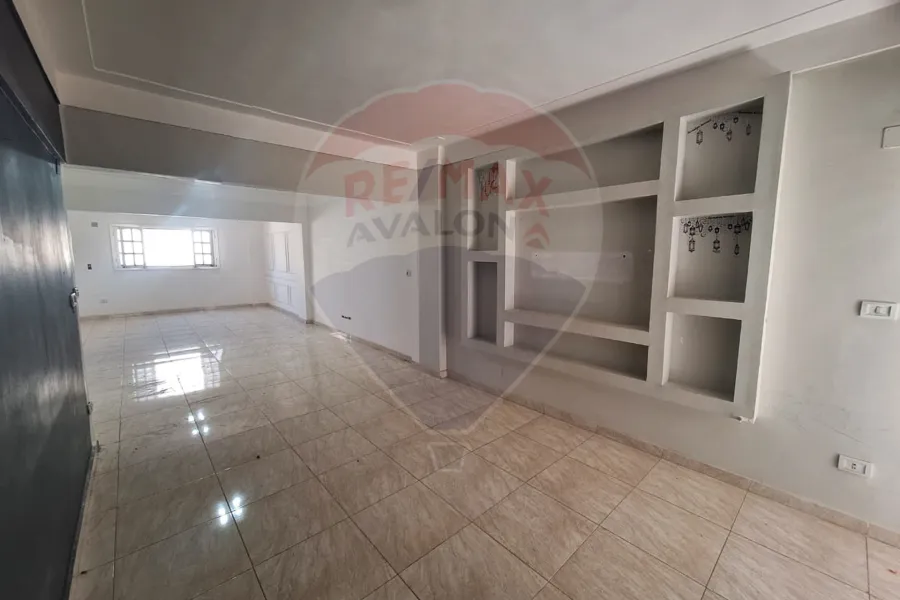 شقة للبيع 108 م صافي لوران (ش أبوقير)