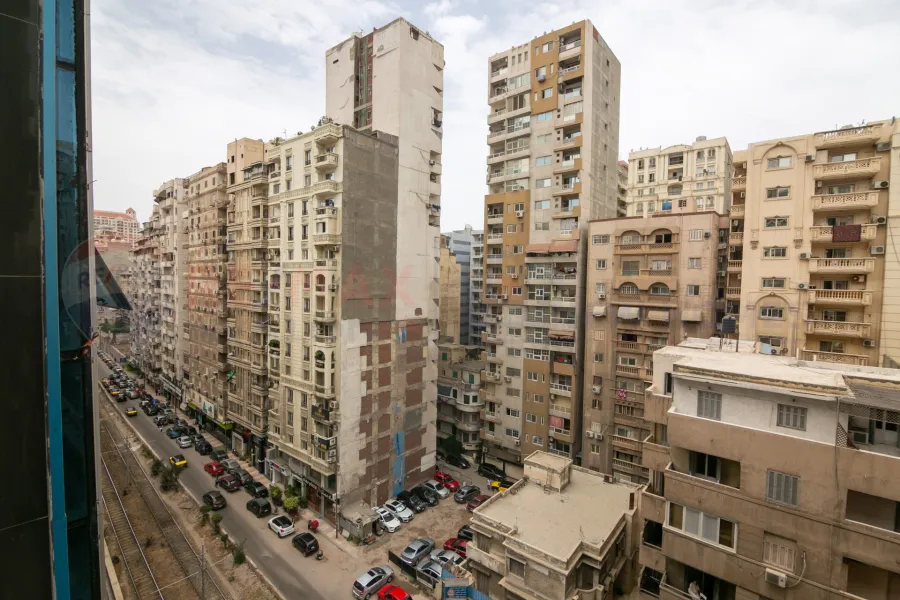 شقة للبيع 193 م لوران (برج انتركونتيننتال فورت)