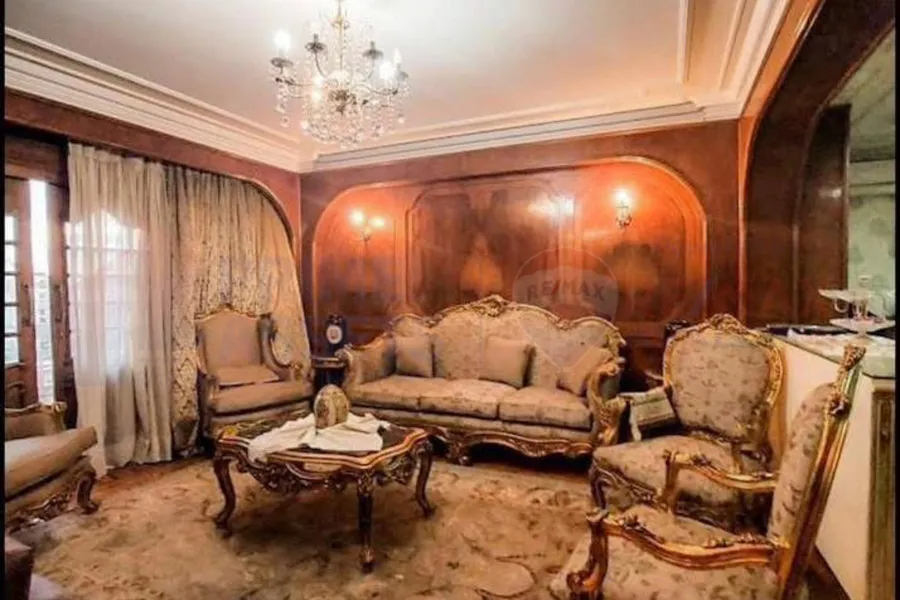 شقة للبيع 225 م مصطفي كامل (أمام كيروسيز مول)