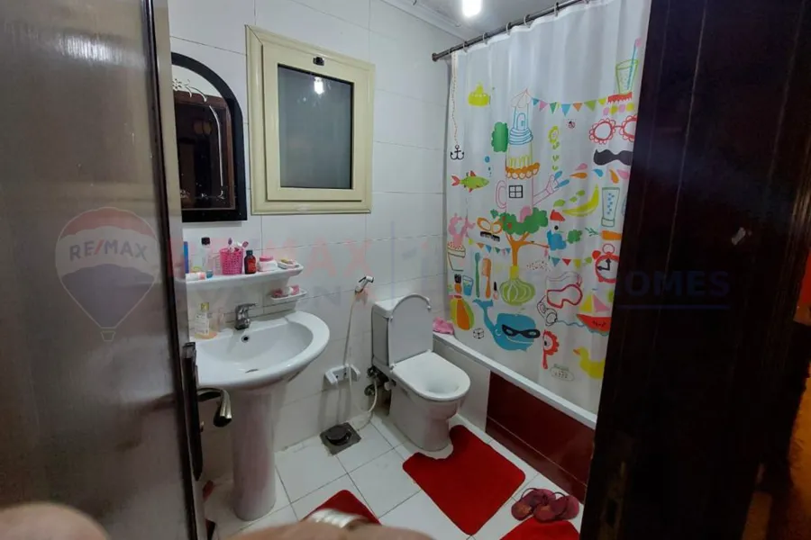 Apartment for sale 205 m Sidi Gaber (Armed Forces Hospital St)