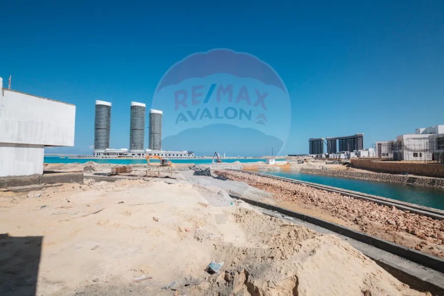 Villa for sale in El Alamein (Mazarine Island)