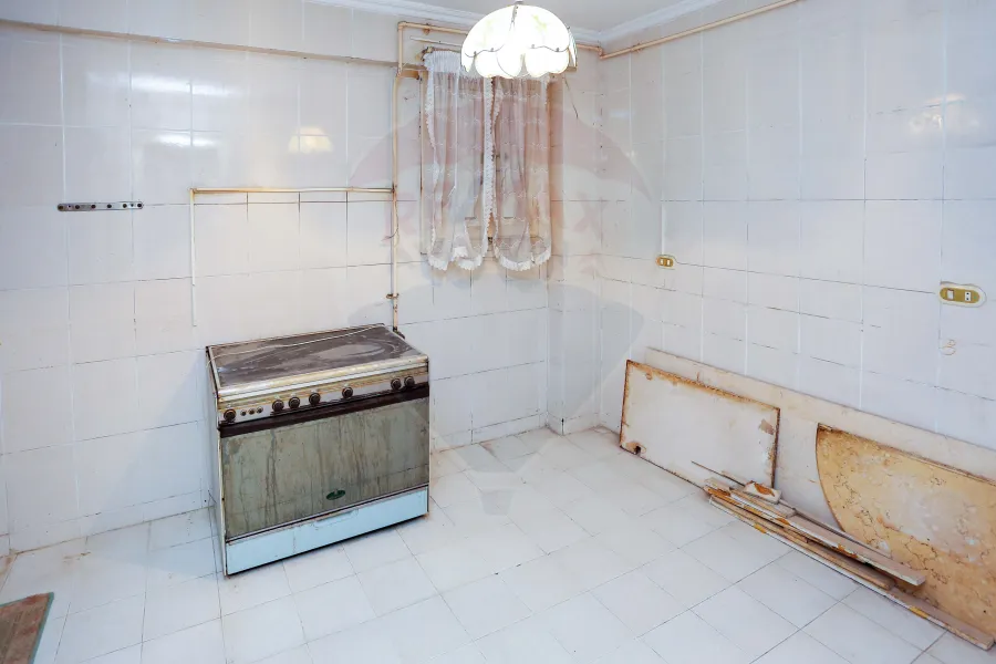 شقة للبيع 150 م سيدي بشر (ش حمزه بن عبد المطلب)