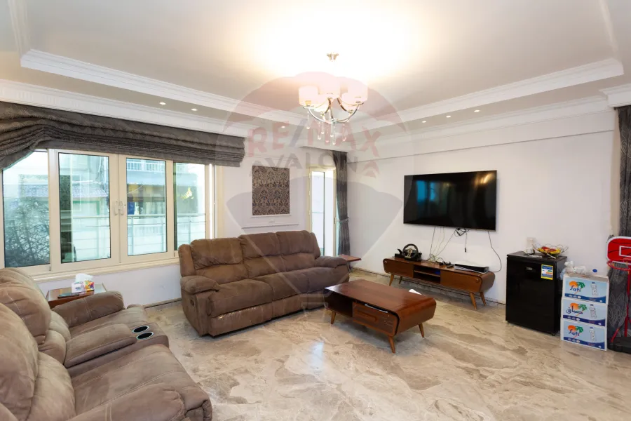 Duplex Apartment for sale 330 m Louran