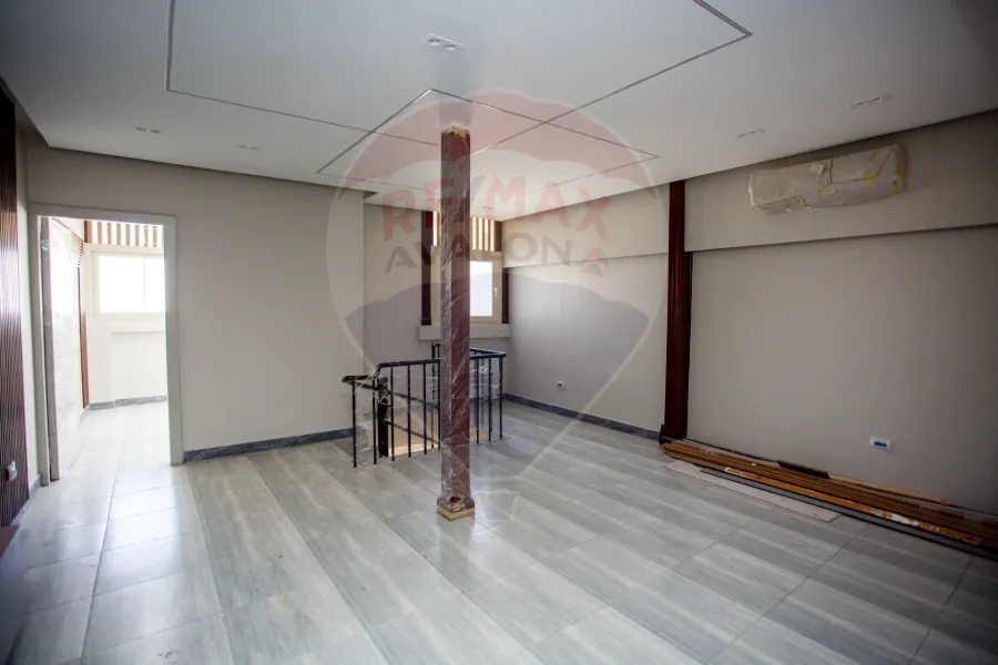 Duplex apartment for sale 255 m Smouha (next to Al-Nasr Club - near Pharos University)
