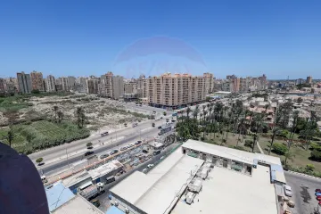 شقة للبيع 125 م ميامي (ش مصطفي كامل)