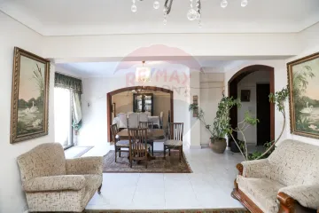 (شقة للبيع 230 م سيدى جابر ( شارع بورسعيد الرئيسي