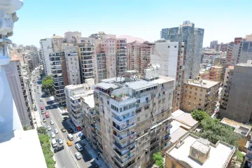 شقة للايجار 215 م جناكليس (شارع ابوقير مباشرة)