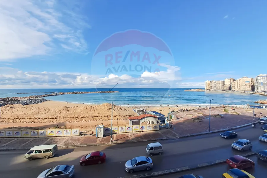 ميزان تجاري للبيع 419 م سيدي بشر (بجوار الهيلتون - على البحر مباشرة)