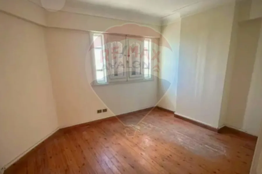 شقة للايجار 176 م سموحة (عمارات الصيادلة)