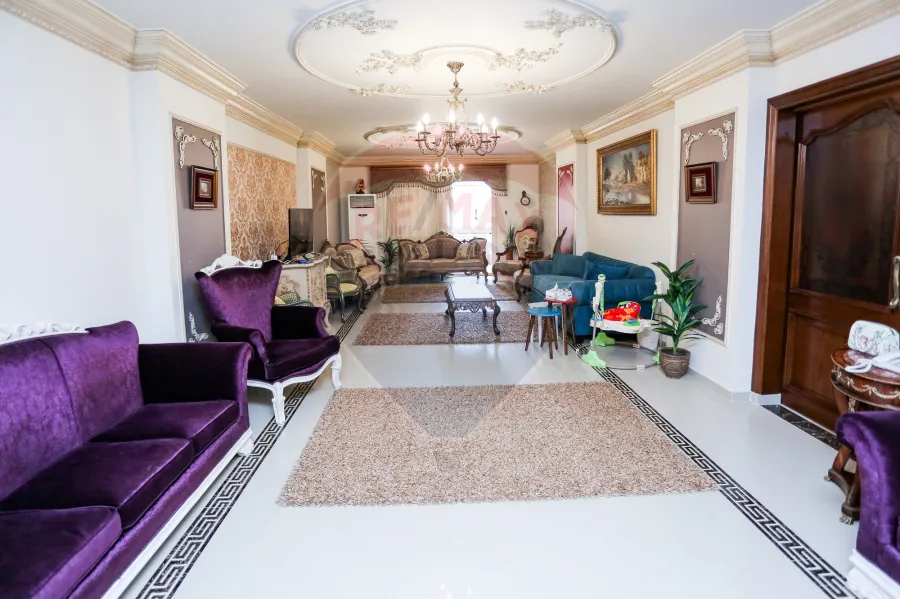 Apartment for sale 262 m Louran (Serhank St. steps from taram station)