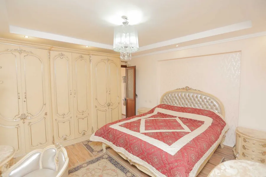 شقة للبيع 140م سيدي جابر (متفرع من ش المشير)