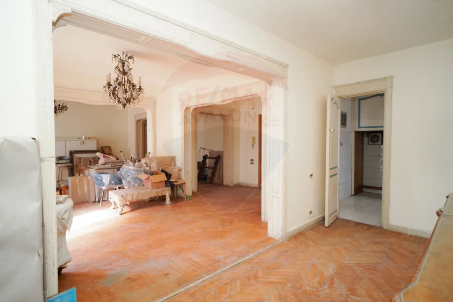 شقة للبيع 360 م رشدي (شارع سوريا)