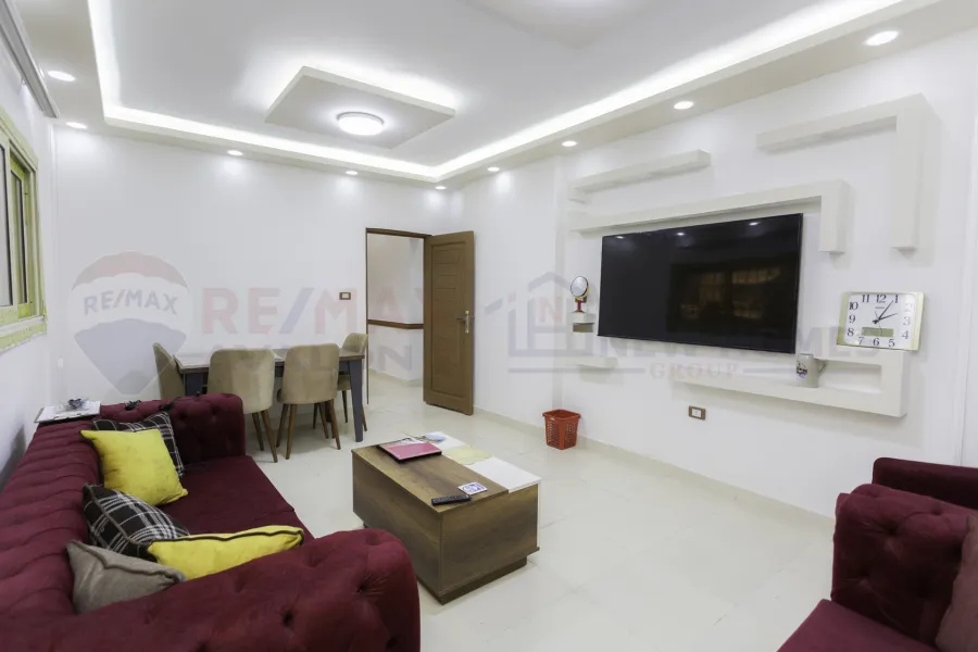 شقة للبيع 100 م سموحة (تعاونيات سموحة)