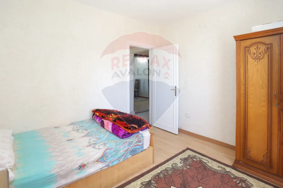 شقة للبيع 145م مصطفى كامل (مساكن الظباط )